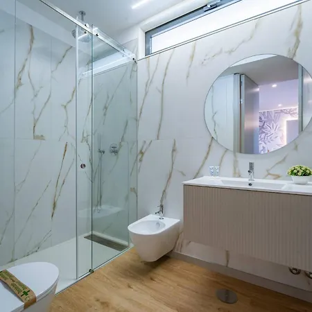 Douro Tower - Pool, 360cº View, Ac & Free Parking Vila Nova de Gaia