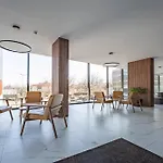 公寓 Douro Tower - Pool, 360cº View, Ac & Free Parking 加亚新城