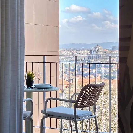 Douro Tower - Pool, 360cº View, Ac & Free Parking 公寓