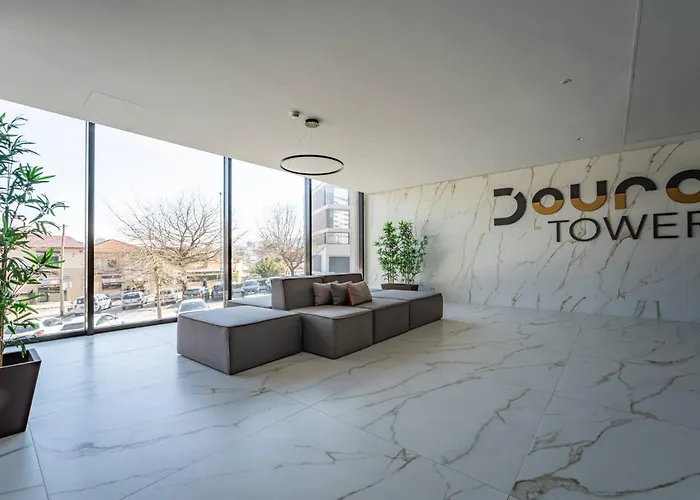 Douro Tower - Pool, 360cº View, Ac&free Parking *